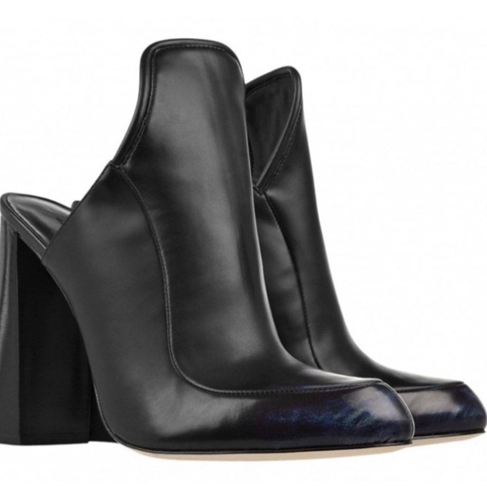 COPY - 🔥ALEXANDER WANG 🔥 LEATHER MULES & CLOGS🔥EUC🔥